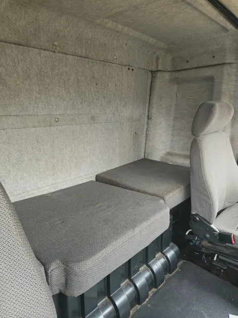 Грузовой-бортовой автомобиль марки: МАЗ, модели: 5340B5-8420-000, год выпуска: 2013 г., № шасси: Y3M5340B5D0000074, идентификационный номер (VIN): Y3M5340B5D0000074