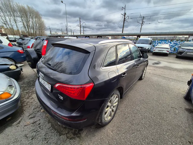 Автомобиль марки AUDI модель Q5 2012 г.в. VIN-номер WAUZZZ8R2CA111097