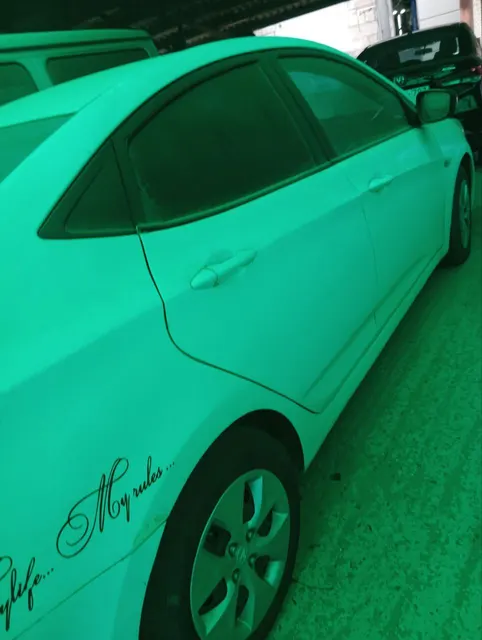 Автомобиль марки HYUNDAI модель Solaris 2013 г.в. VIN-номер Z94CT41DACR194126.