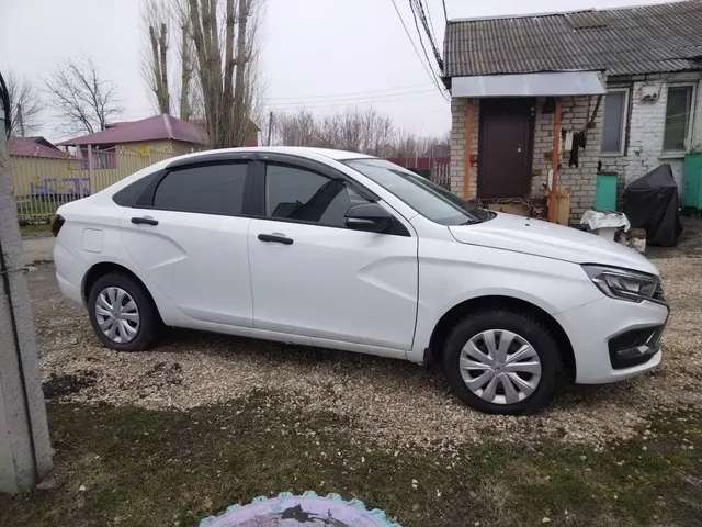 Автомобиль марки LADA модель Vesta 2024 г.в. VIN-номер XTAGFL110R0814558