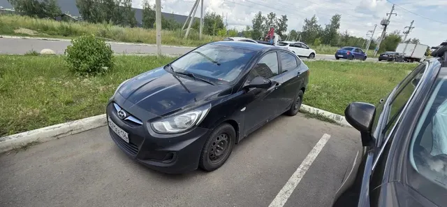 Легковой автомобиль, марка: ХЕНДЭ СОЛЯРИС, год изготовления: 2011, VIN: Z94CT41CBBR028291. Объект в залоге. Залогодержатель ПАО "СОВКОМБАНК".