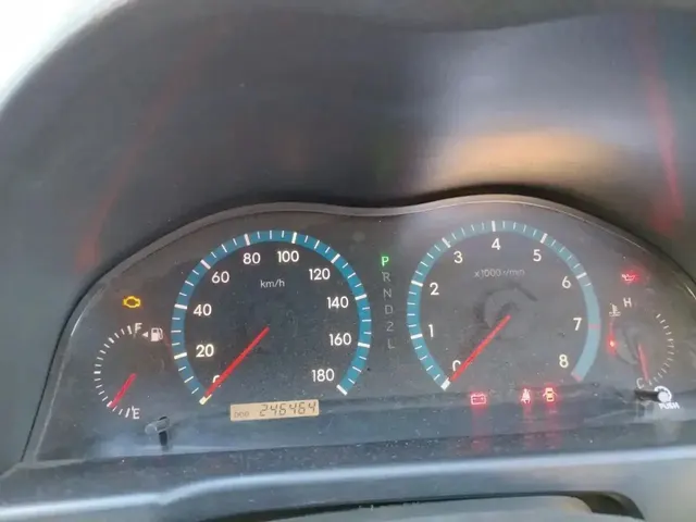 Автомобиль марки ТОЙОТА ПРЕМИО, кузов №: ZZT240-5029745