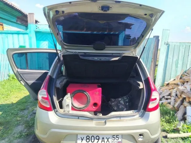 Легковой автомобиль марки: RENAULT, модели: Sandero (SR), год выпуска: 2010 г., идентификационный номер (VIN): X7LBSRB1HAH305734