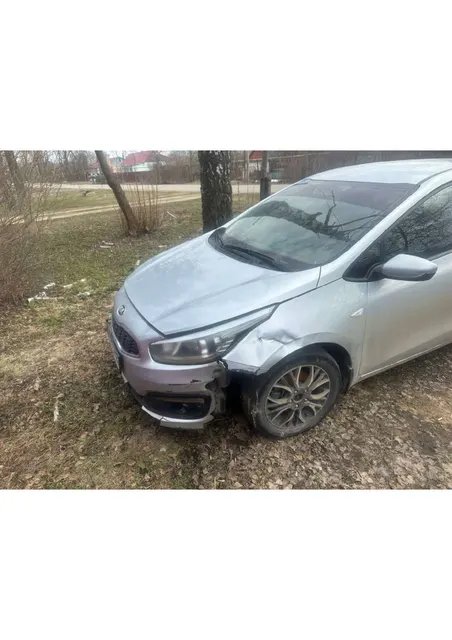 Легковой автомобиль марки: KIA, модели: Ceed, год выпуска: 2015 г., кузов №: XWEHM512BG0000779, идентификационный номер (VIN): XWEHM512BG0000779
