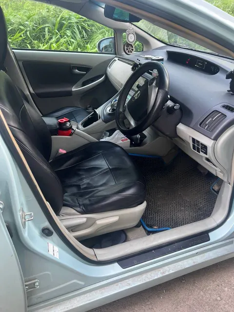 Автомобиль марки TOYOTA модель Prius 2009 г.в., номер кузова ZVW305005164