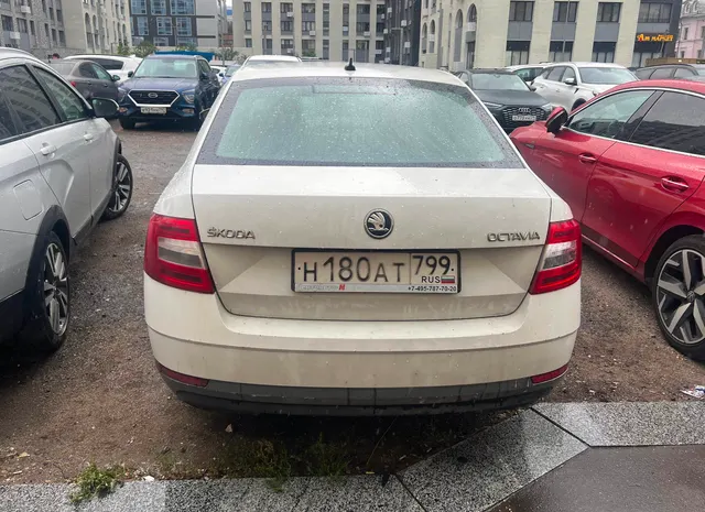Легковой автомобиль марки: SKODA, модель: Octavia, год выпуска: 2017 г., идентификационный номер (VIN): XW8AN2NE7JH008433