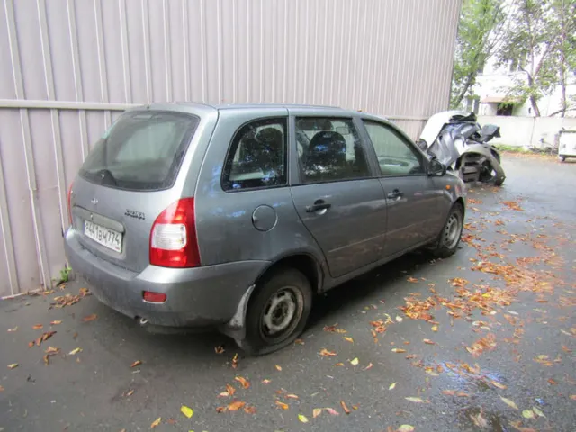 Автомобиль марки Ваз, модель: 11183, VIN: XTA11174090027226