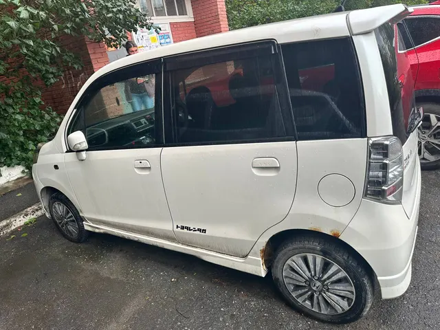 Автомобиль марки HONDA LIFE 2011 г.в., номер кузова JC1-1258601