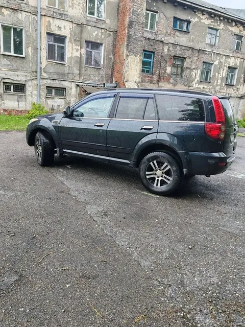Автомобиль марки ГРЕЙТ ВОЛЛ СС 6461 КМ67 модель GREAT WALL 6461 KM67, 2013 г.в., VIN-номер Z8PFFEA5XDA043664 (в залоге у ПАО "Совкомбанк"). Со слов должника: Машина гнилая, двигатель в нерабочем состоянии, пробег 150 000 км., ходовая тоже в нерабочем состоянии, стекла все свои стоят, ЛКП автомобиля в среднем состоянии, электрика вся исправна, мотор от машины находится в гараже разобраный в неисправном состоянии.
