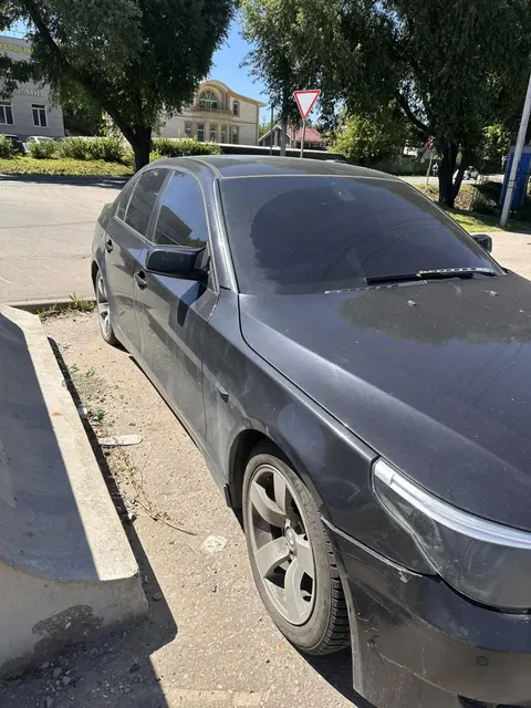 Автомобиль марки BMW модель 5 er 2005 г.в. VIN-номер X4XNA58465B671310