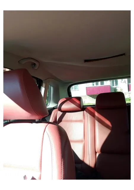 Автомобиль марки VOLKSWAGEN модель Tiguan 2008 г.в. VIN-номер XW8ZZZ5NZ8G001108
