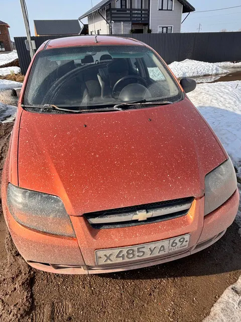 Легковой автомобиль марки: CHEVROLET, модели: Aveo, год выпуска: 2007 г., кузов №: X4XSF48TJ70001532, идентификационный номер (VIN): X4XSF48TJ70001532. В залоге у ПАО «Совкомбанк».