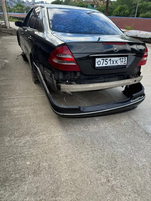 Легковой автомобиль марки: MERCEDES модель: Бенц E200К, год выпуска: 2005 г., кузов №: WDB2110421A767757, идентификационный номер (VIN): WDB2110421A767757