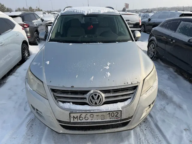 Легковой автомобиль марки: VOLKSWAGEN модель: Tiguan, год выпуска: 2010 г., идентификационный номер (VIN): XW8ZZZ5NZAG103130