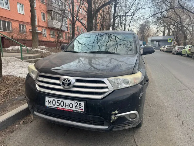 Автомобиль марки TOYOTA модель HIGHLANDER 2012 г.в. VIN-номер JTEES41A502194927