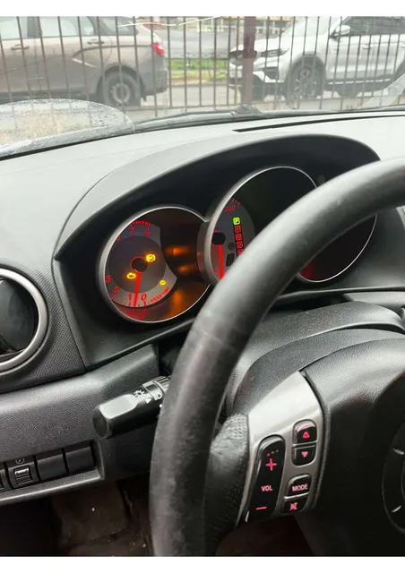 Автомобиль MAZDA 3