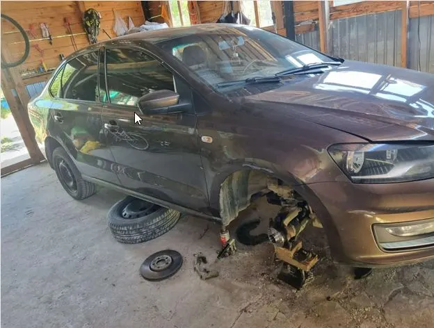 Автомобиль Марка VOLKSWAGEN Модель POLO VIN XW8ZZZ61ZGG028918 Регистрационный номер Х518КМ750 Тип ТС легковой седан Год выпуска 2015 Цвет коричневый ПТС 40 ОВ 369083 СТС 99 02 443641