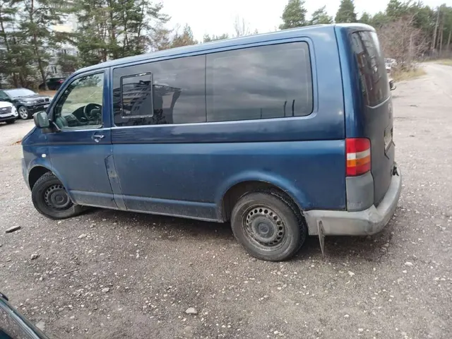 Автомобиль: марки VOLKSWAGEN, модель TRANSPORTER, 2008 г.в., VIN-номер: WV2ZZZ7HZ8H154046