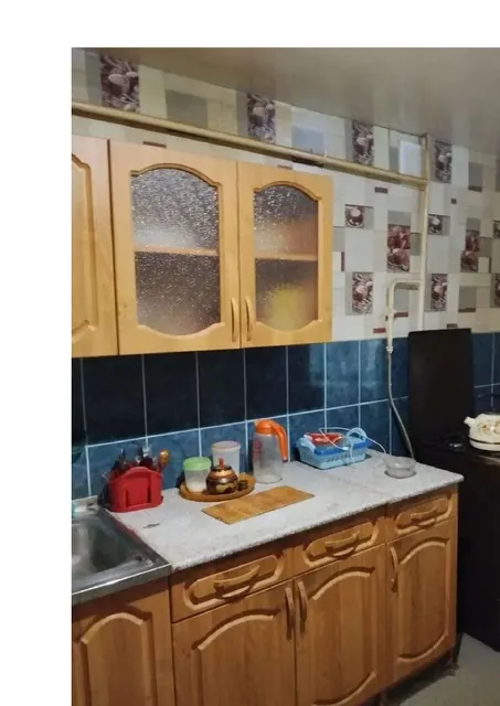 Квартира, общей площадью 60,8 кв.м., расположенная по адресу: 157800, Костромская обл., Нерехтский р-он., г. Нерехта, улица Смирнова, д. 20, кв. 46, кадастровый номер: 44:13:140108:620.