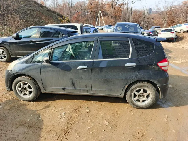 Легковой автомобиль марки: HONDA, модель: FIT, год выпуска: 2008 г., кузов №: GE61132436.