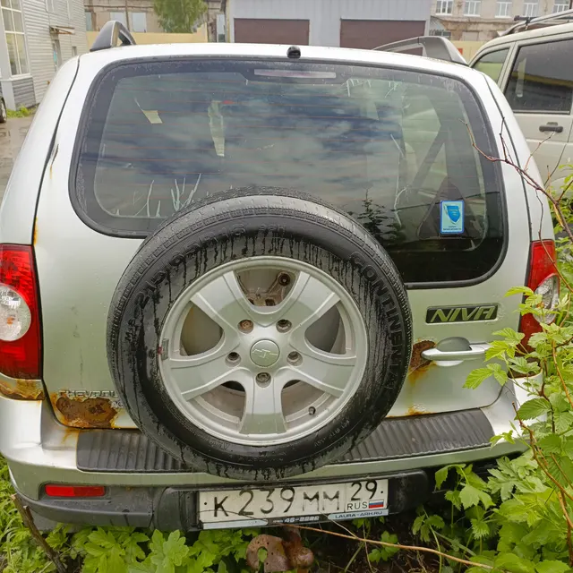 автомобиль марки Chevrolet модель NIVA 212300-55 2012г.в. VIN - номер X9L212300D0439044