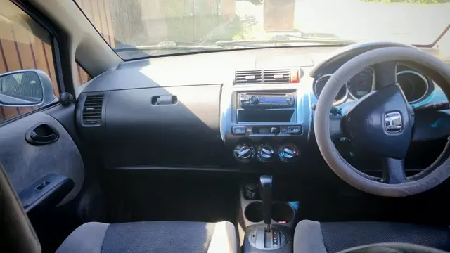 Легковой автомобиль марки: HONDA модель: FIT, год выпуска: 2001 г., кузов №: GD1- 1002458