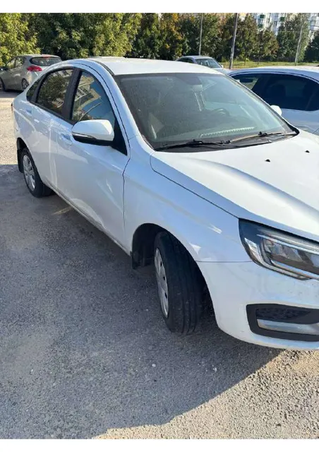 Легковой автомобиль марки: LADA, модель: Vesta GFL110, год выпуска: 2023 г., идентификационный номер (VIN): XTAGFL110R0750274