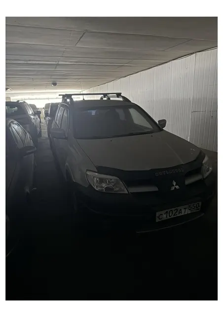 Автомобиль марки MITSUBISHI модель Outlander 2007 г.в. VIN-номер JMBXRCU5W7U005374