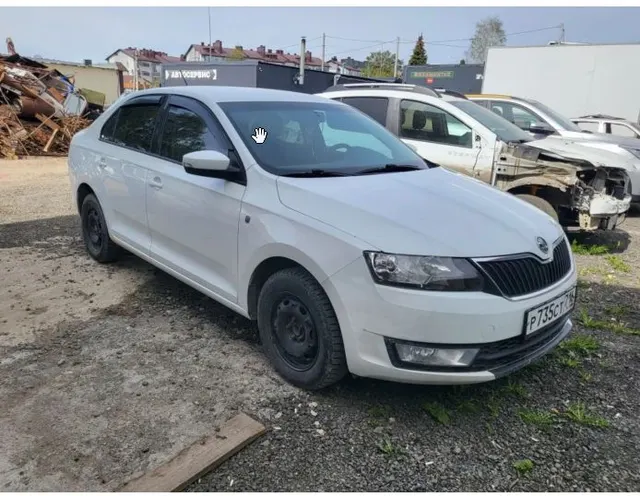 Автомобиль Марка SKODA Модель RAPID VIN XW8AH1NH7FK126522 Регистрационный номер Р735СТ716 Тип ТС легковой комби Год выпуска 2015 Цвет белый ПТС 16РТ 617374 СТС 99 78 707366