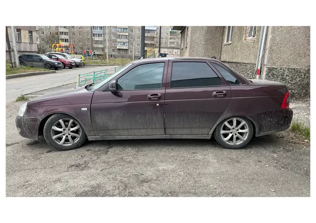 Легковой автомобиль марки: LADA, модели: 217030 LADA Priora, год выпуска: 2012 г., идентификационный номер (VIN): XTA217030C0371583