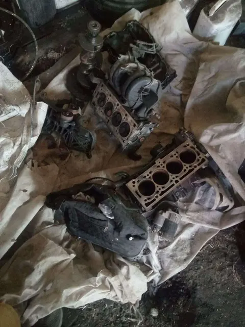 Автомобиль марки RENAULT модель SR 2011 г.в. VIN-номер X7LBSRB2HBH369341