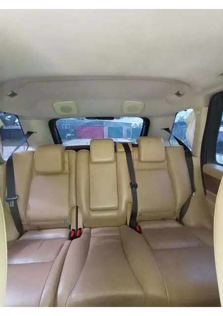 Автомобиль марки LAND-ROVER модель Range Rover 2005 года выпуска, VIN-номер SALSF25466A906986. Является предметом залога у ПАО "Совкомбанк".
