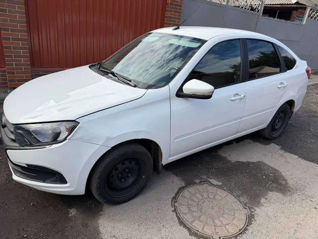 Автомобиль марки LADA модель Granta 2023 г.в. VIN-номер XTA219140P0487871