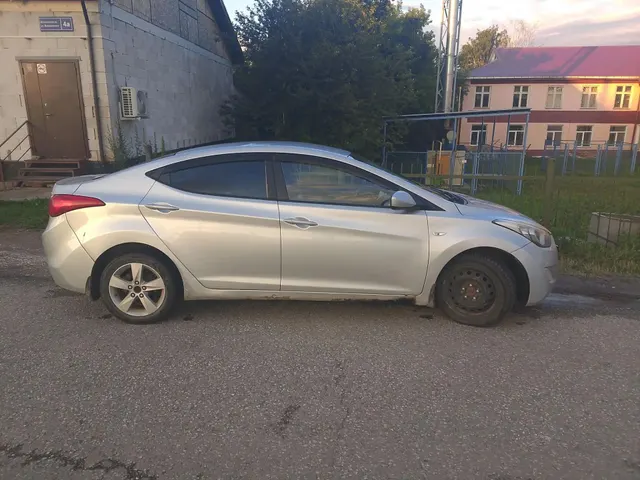 Легковой автомобиль марки: HYUNDAI, модель: ELANTRA 1.6 AT, год выпуска: 2011., идентификационный номер (VIN): KMHDG41CBCU245084
