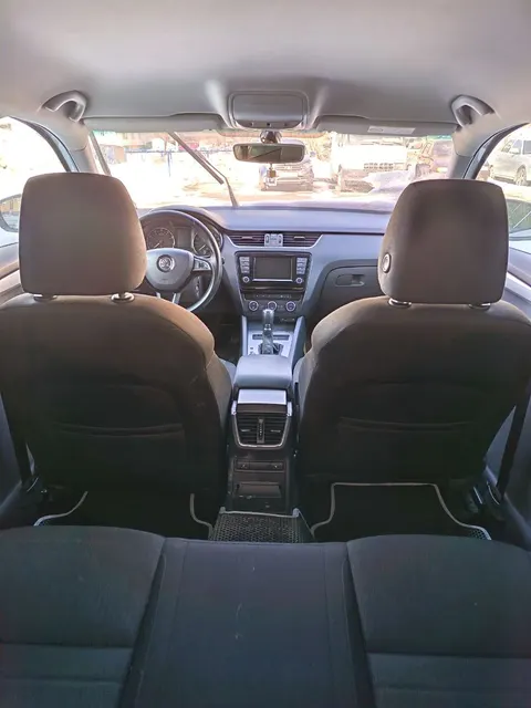 Автомобиль марки SKODA модель Octavia 2016 г.в. VIN номер XW8AC6NEXHH012015