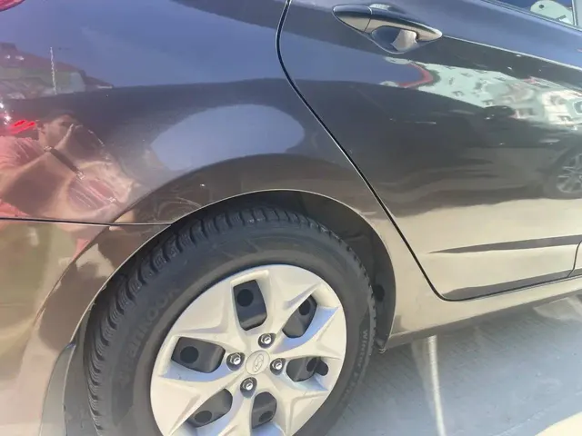 Автомобиль марки HYUNDAI модель Solaris 2015 г.в. VIN-номер Z94CT41DAFR425537