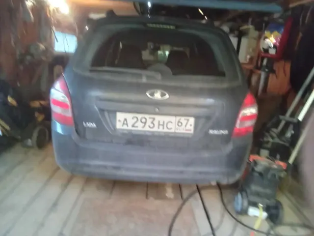Автомобиль марки LАDА модель КАLINА 2014 г.в. VIN-номер XTA219410E0028441