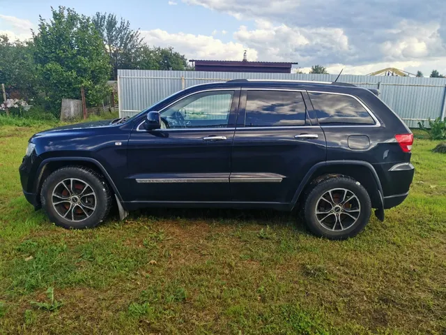 Автомобиль марки: JEEP, модель: Grand Cherokee LIMITED, год выпуска: 2012г., кузов №: 1C4RJFBM2DC550845, идентификационный номер (VIN): 1C4RJFBM2DC550845