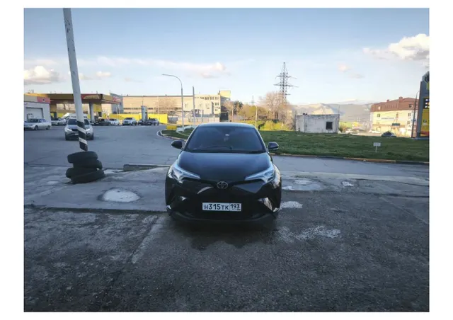 Легковой автомобиль марки: TOYOTA модель: C-HR, год выпуска: 2018 г., кузов №: NGX102003630