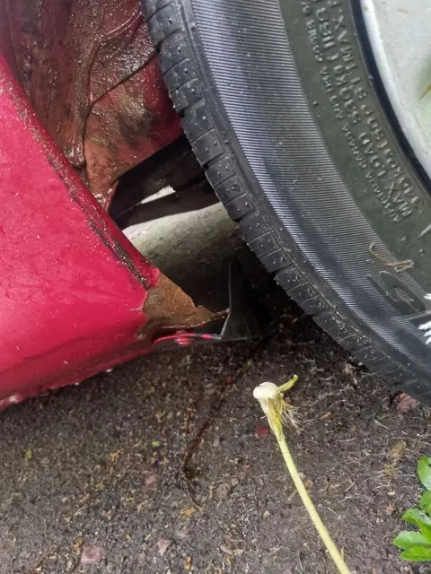 Автомобиль легковой, марка: PEUGEOT 206, модель: PEUGEOT 206, VIN: VF32AKFWA47737609, гос. рег. номер: А904ОА147, год изготовления: 2007