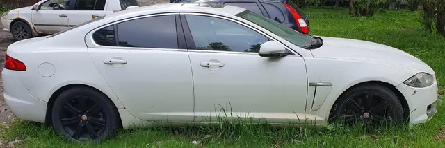 Автомобиль марки JAGUAR модель XF, 2011 г.в., VIN: SAJAA0759CNS25870
