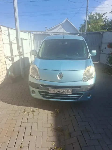 Автомобиль марки RENAULT модель Kangoo 2011 г.в. VIN-номер VF1KW0YB545101537