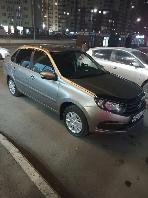 Автомобиль марки LADA модель Granta 2021 г.в. VIN-номер XTA219040N0808169, находится в залоге ПАО "Совкомбанк"