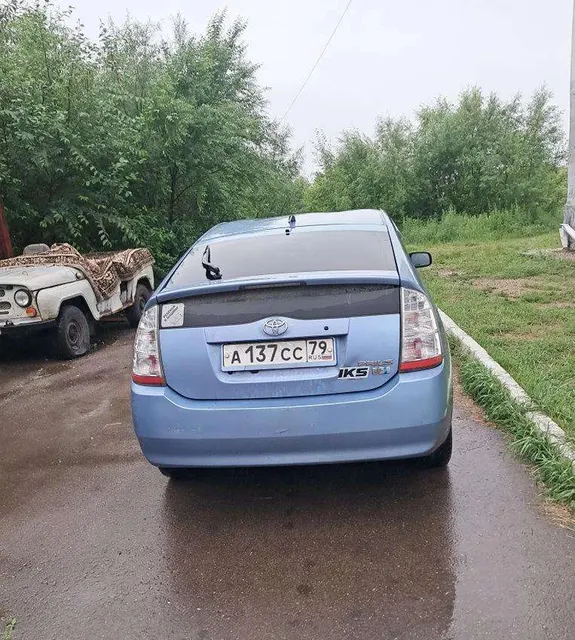Автомобиль марки TOYOTA, модель Prius, 2008 года выпуска, номер кузова NHW20-7881620