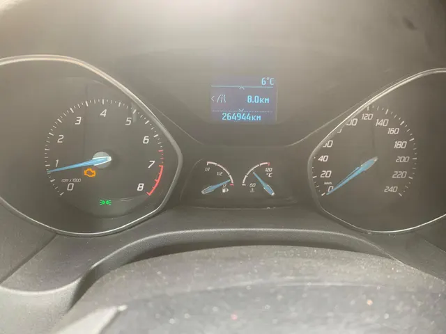 Автомобиль марки FORD модель Focus 2011 г.в. VIN-номер X9FKXXEEBKBM44071