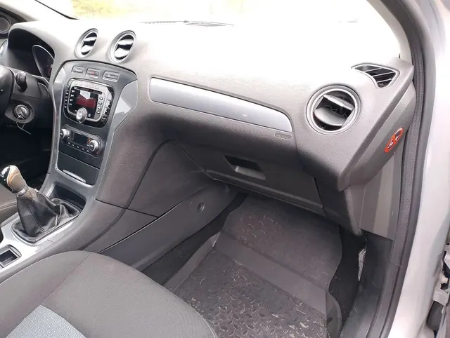 легковой автомобиль FORD MONDEO, 2012 г.в., VIN X9FDXXEEBDCR73997, цвет серо-голубой, В303ВК977 грз.