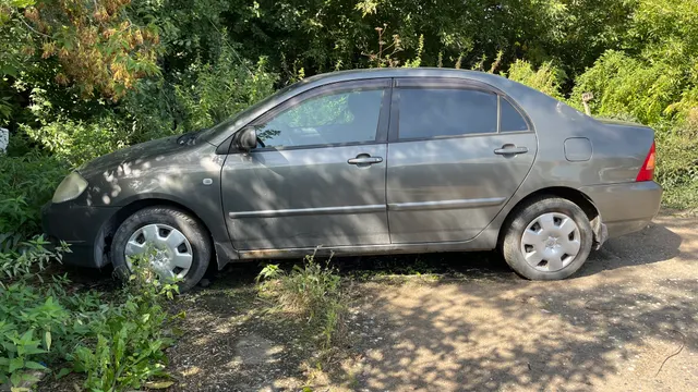 Автомобиль марки TOTOTA модель Corolla 2006 г.в., VIN-номер NMTBZ28E50R148005