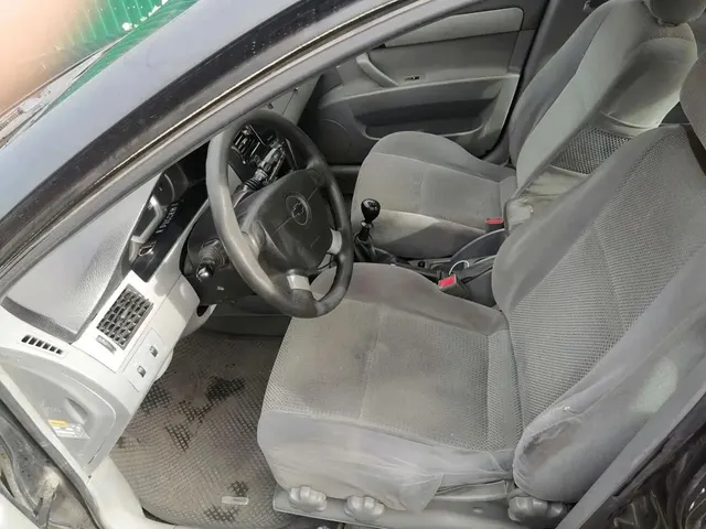 Автомобиль марки CHEVROLET модель LACETTI 2011 г.в. VIN-номер XUUNF197JBC008255