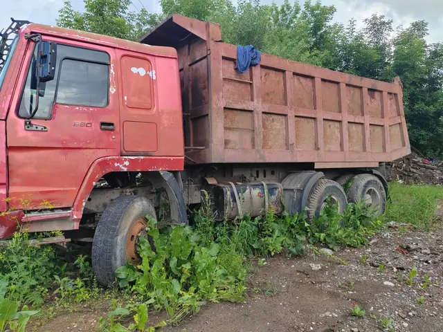 Грузовой самосвал марки: HOWO, модели:ZZ3327M3647W, год выпуска: 2007, идентификационный номер(VIN): LZZ5EMMD27A163016