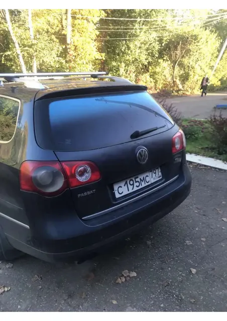 Автомобиль марки VOLKSWAGEN модель Passat 2008 г.в. VIN-номер WVWZZZ3CZ8E234023. В залоге у ПАО "Совкомбанк".